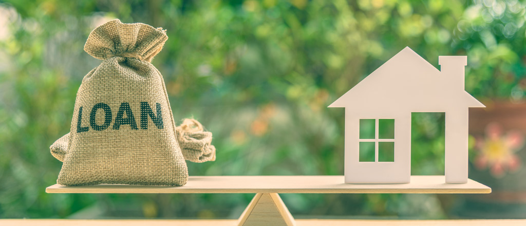 When buying a home, you need to think about the cost of a house loan. It can be a financial mistake.